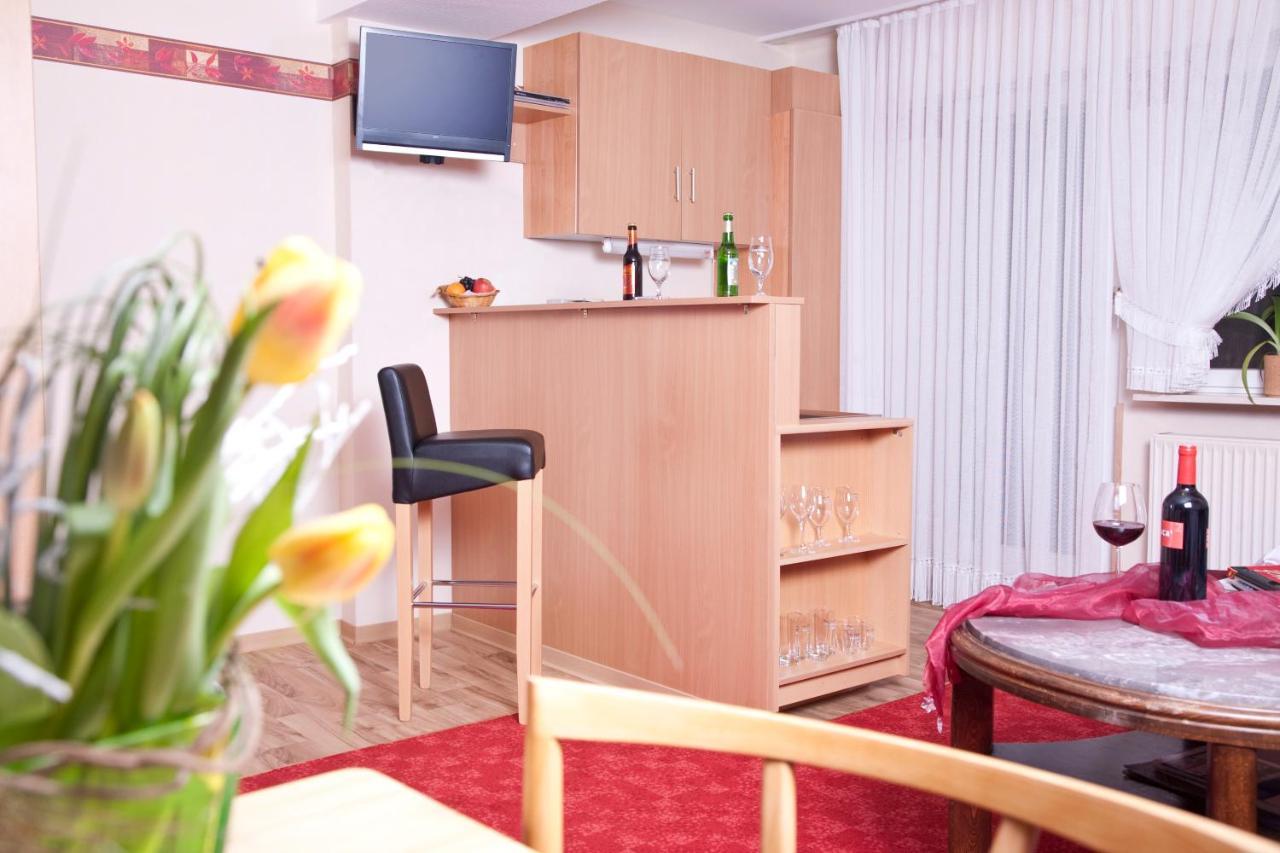 Hotel Sauerlaender Hof فيلنغن المظهر الخارجي الصورة
