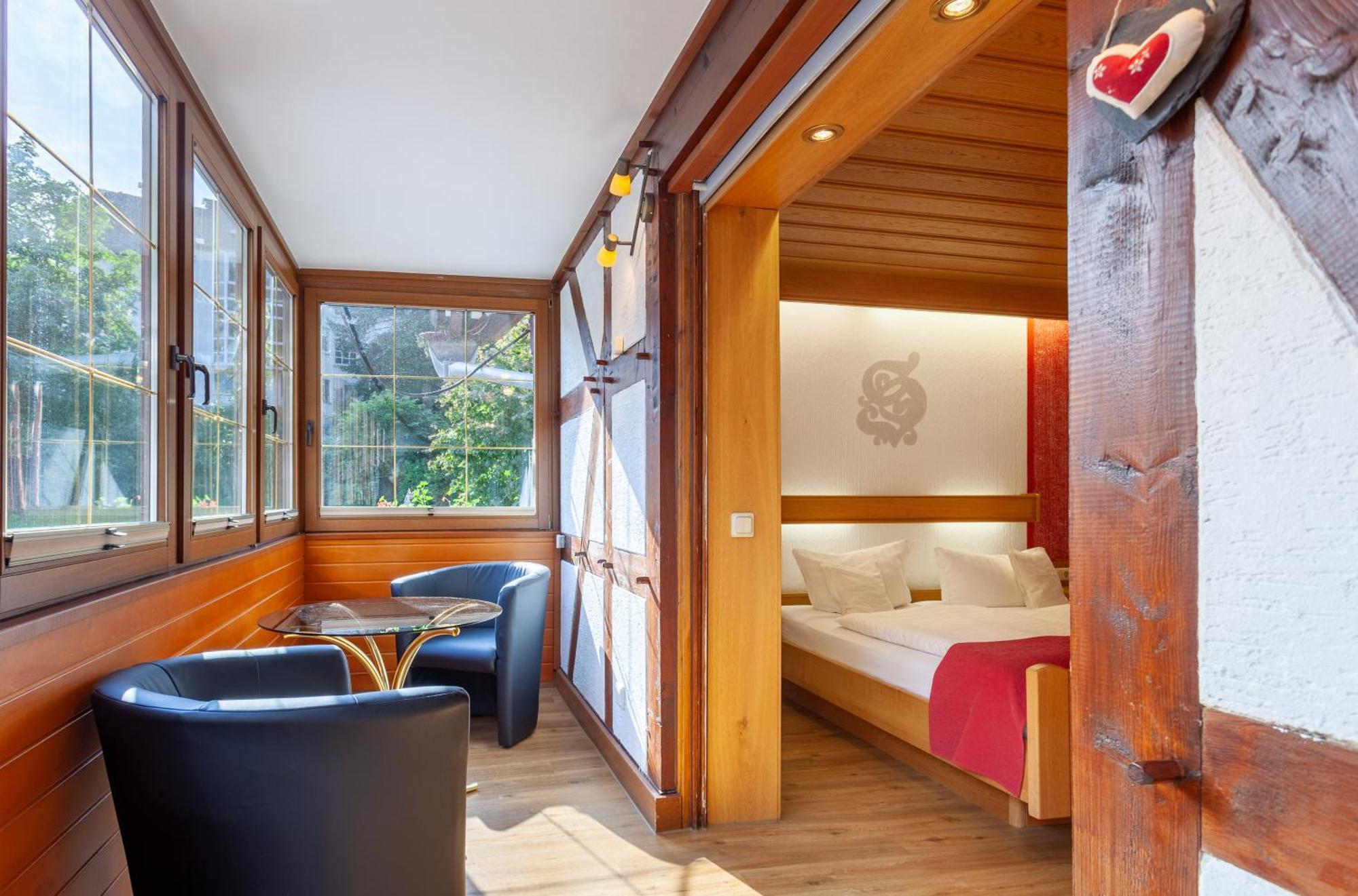 Hotel Sauerlaender Hof فيلنغن المظهر الخارجي الصورة
