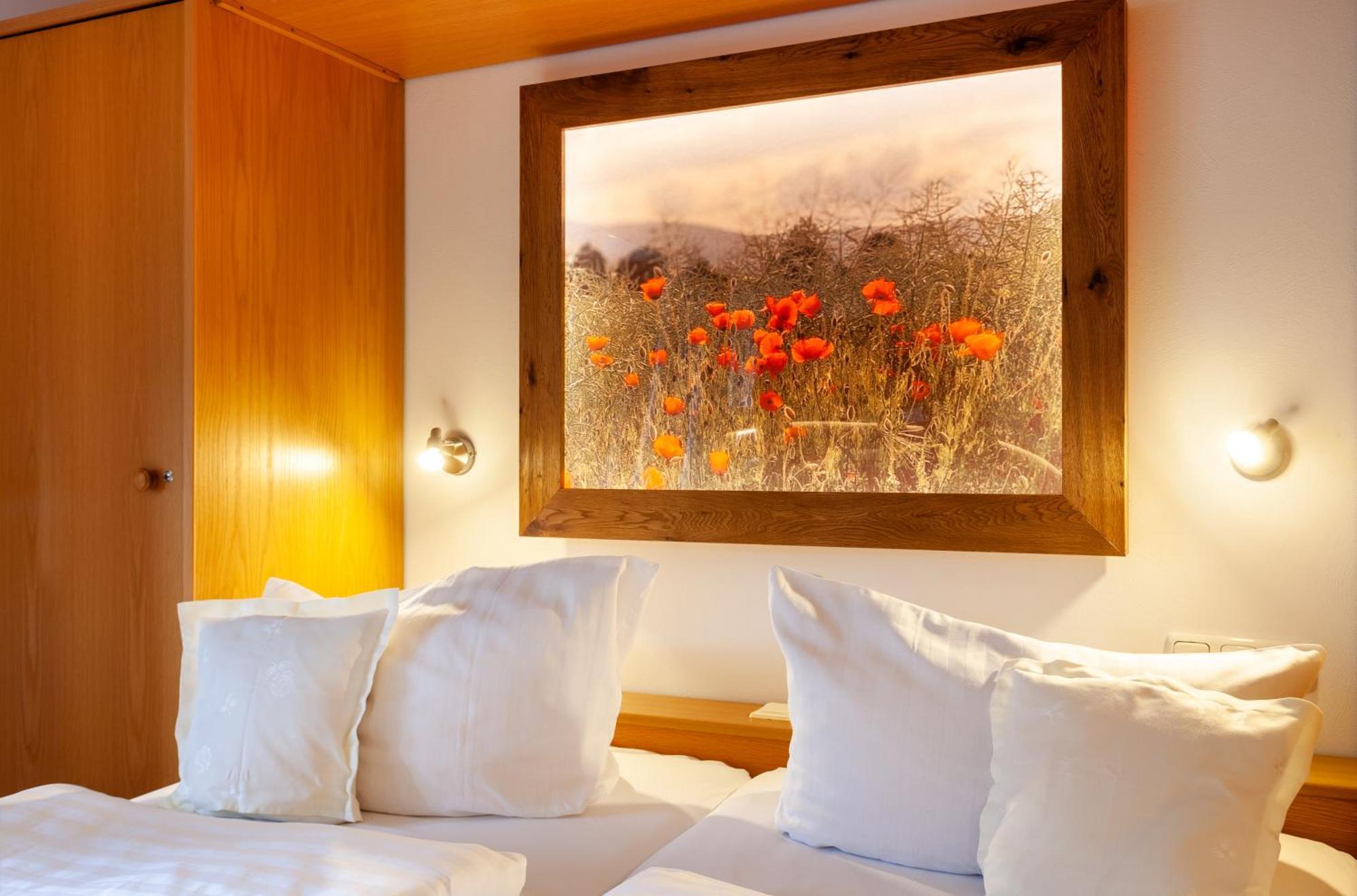 Hotel Sauerlaender Hof فيلنغن المظهر الخارجي الصورة